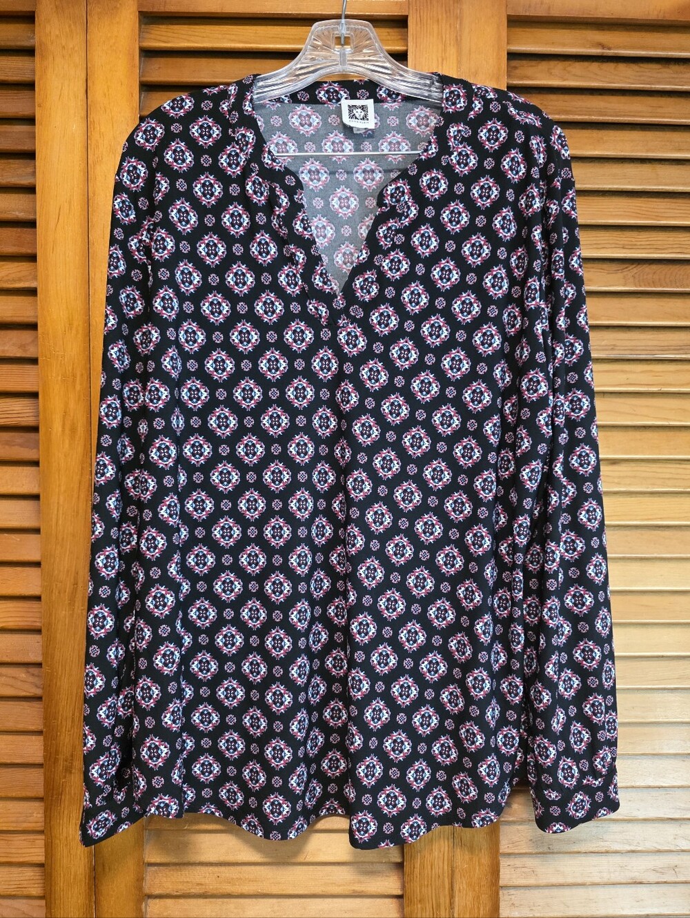 Anne Klein XL Split Neck Blouse Long Sleeve Geometric Medallion Print Black Pink